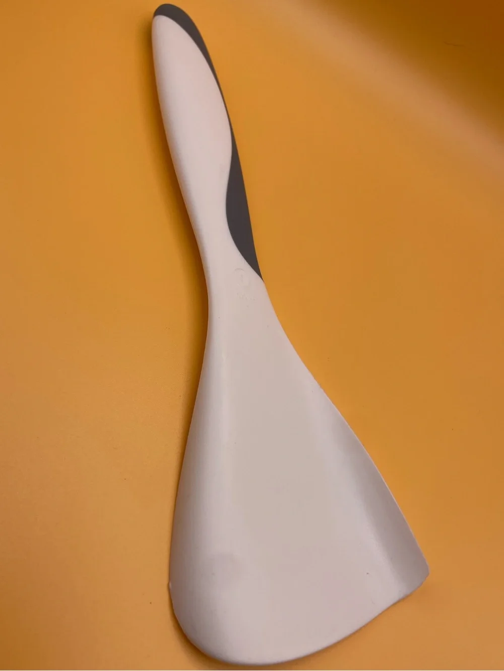 Kitchen Tools (2 are Pampered Chef)